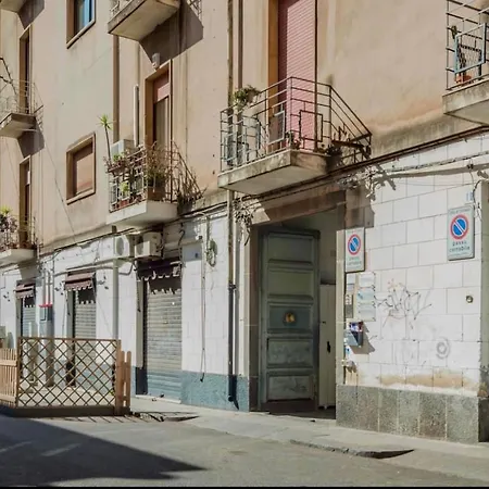 Apartment Four Elements Catania