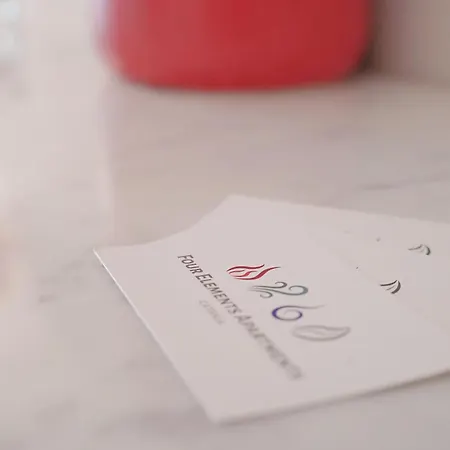 Four Elements 카타니아